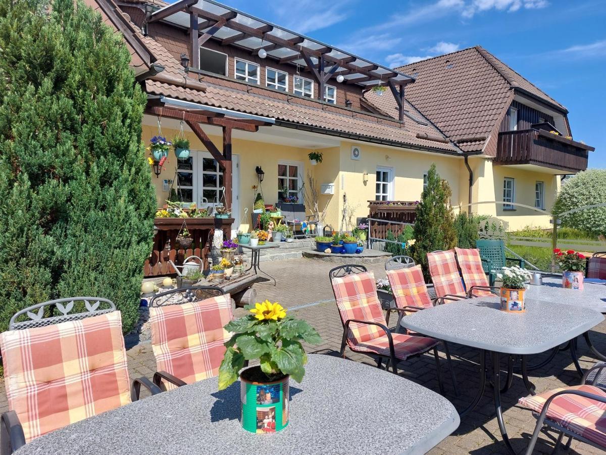 Hotel Zum Poppschen Gut Olbernhau Exterior foto